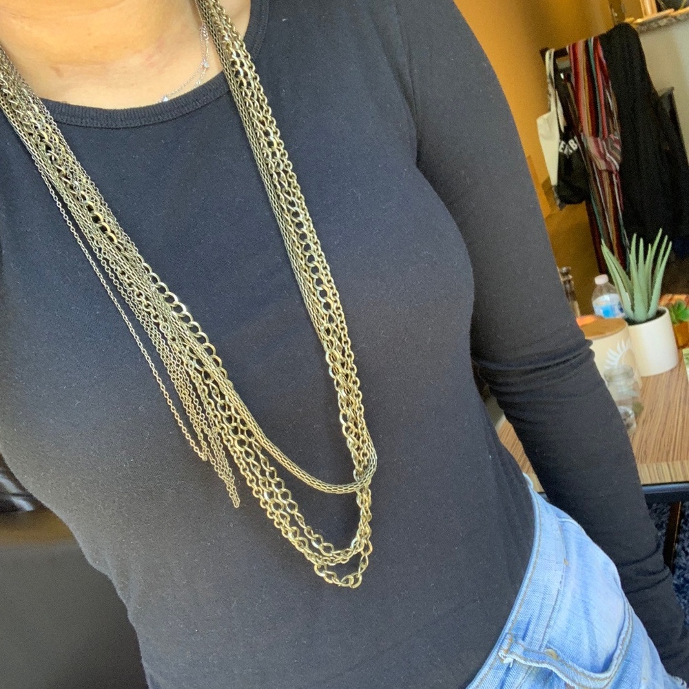 Layered golden chain necklace